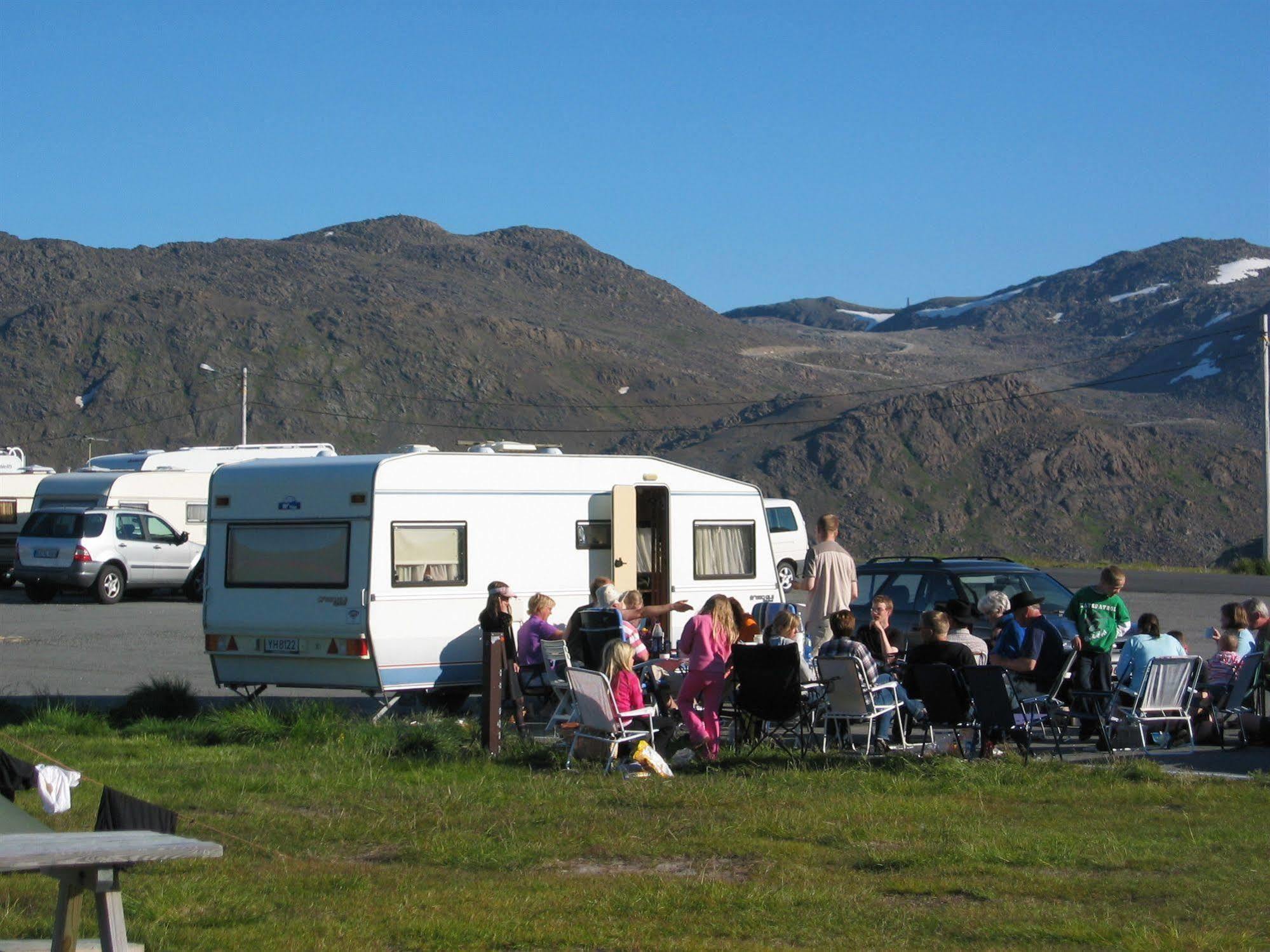 Nordkapp Camping Hotel Bagian luar foto