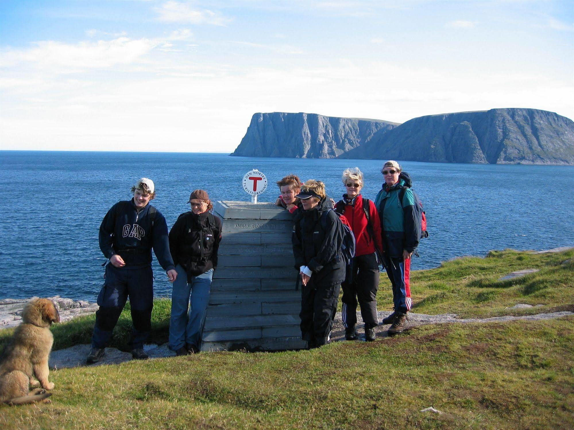 Nordkapp Camping Hotel Bagian luar foto