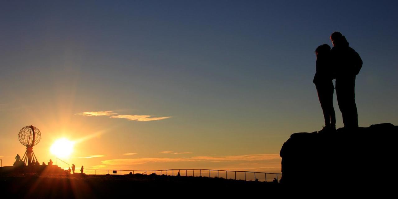 Nordkapp Camping Hotel Bagian luar foto